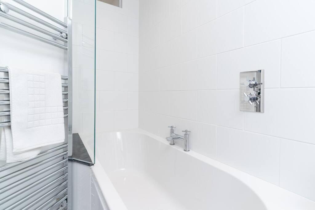 Beautiful And Contemporary Cornish Townhouse In Penzance Βίλα Εξωτερικό φωτογραφία