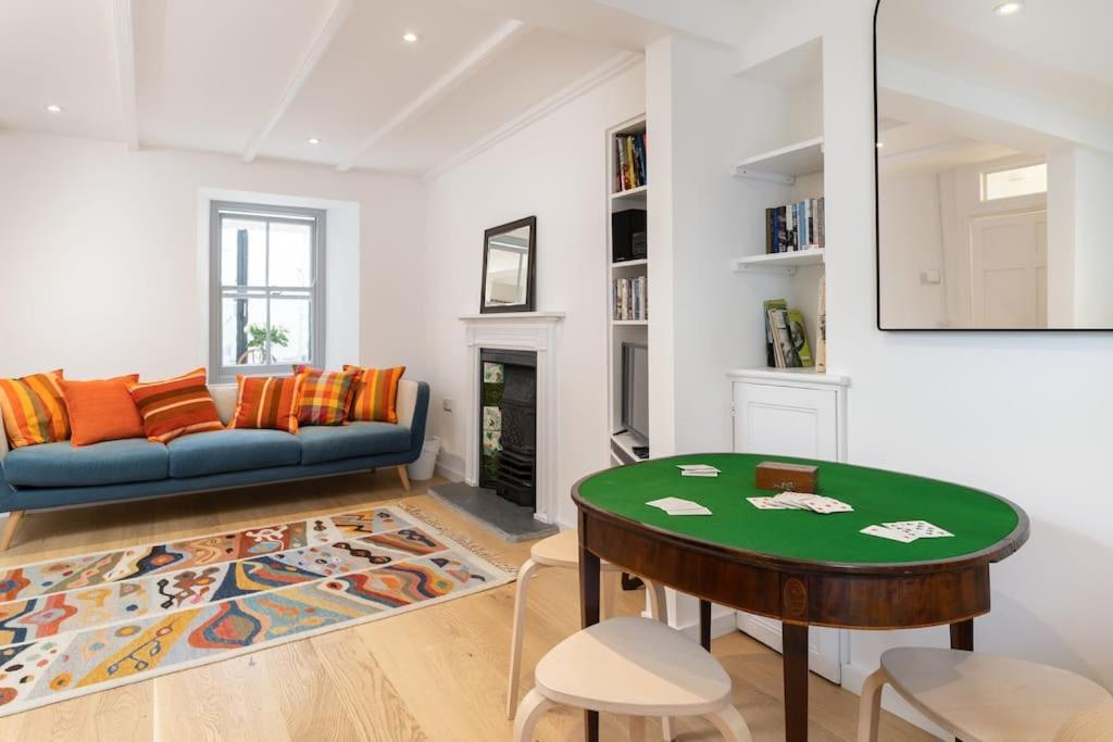 Beautiful And Contemporary Cornish Townhouse In Penzance Βίλα Εξωτερικό φωτογραφία